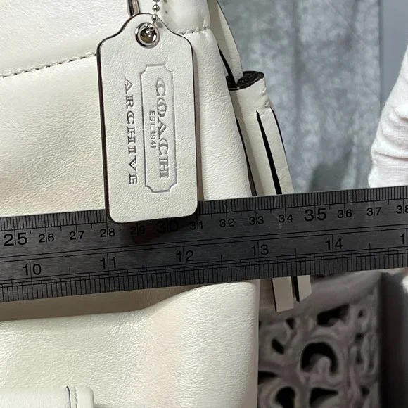 Coach Shoulder Bucket Tote with Dust Bag - NEW - Picture 9 of 11